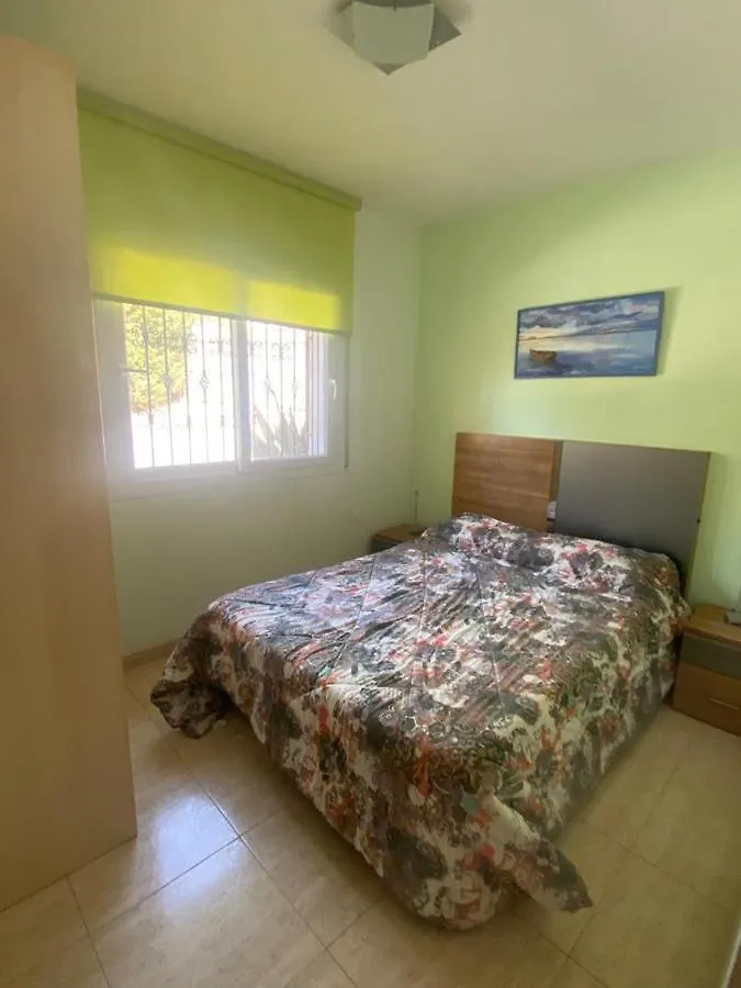 يوريت دي مار Soleada Villa. Piscina, Vistas, Intimidad. 0*, يوريت دي مار