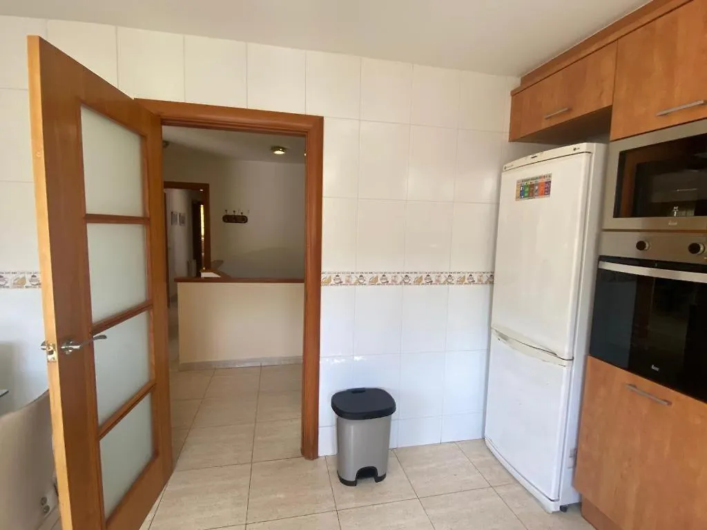 فيلة يوريت دي مار Soleada Villa. Piscina, Vistas, Intimidad.