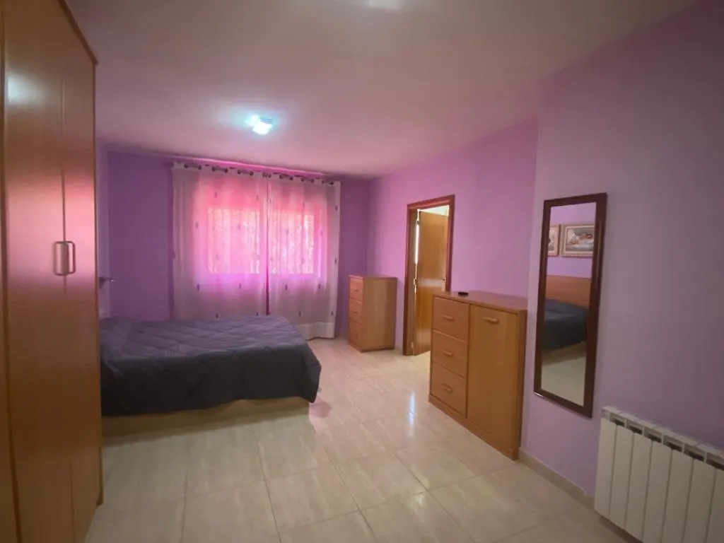 يوريت دي مار Soleada Villa. Piscina, Vistas, Intimidad. فيلة